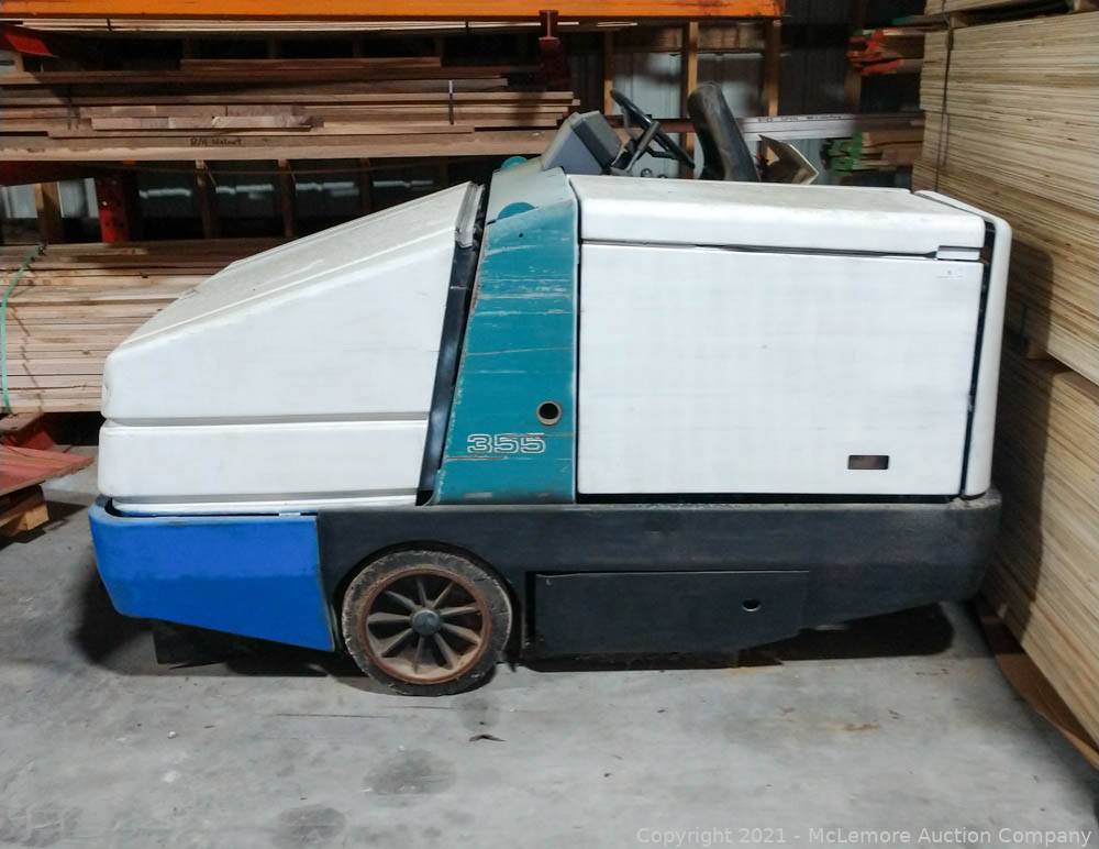 McLemore Auction Company Auction Surplus Restaurant Equipment and