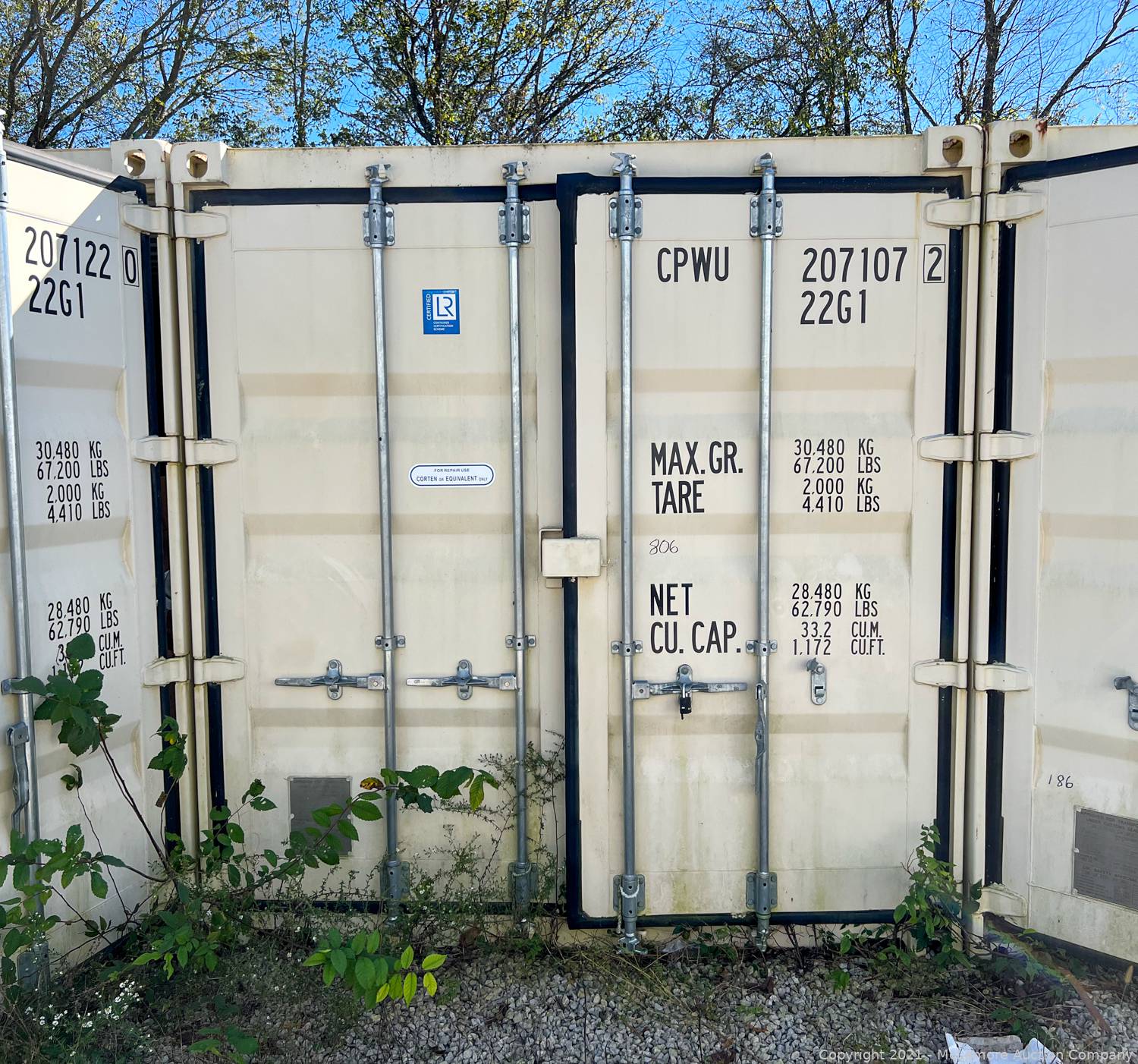 McLemore Auction Company Auction Trucks, Constuction and Forestry Equipment, 40' and 20