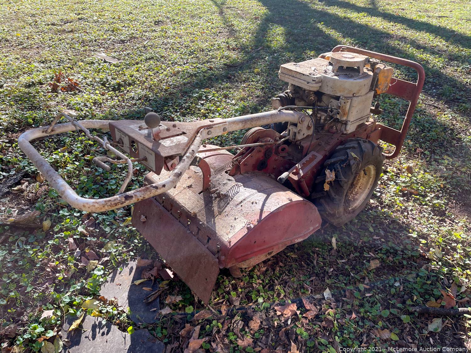 McLemore Auction Company Auction Furniture, Tools, Pool Table