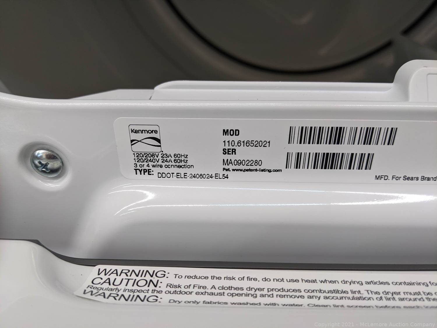 McLemore Auction Company Auction Brand New Appliances from LG