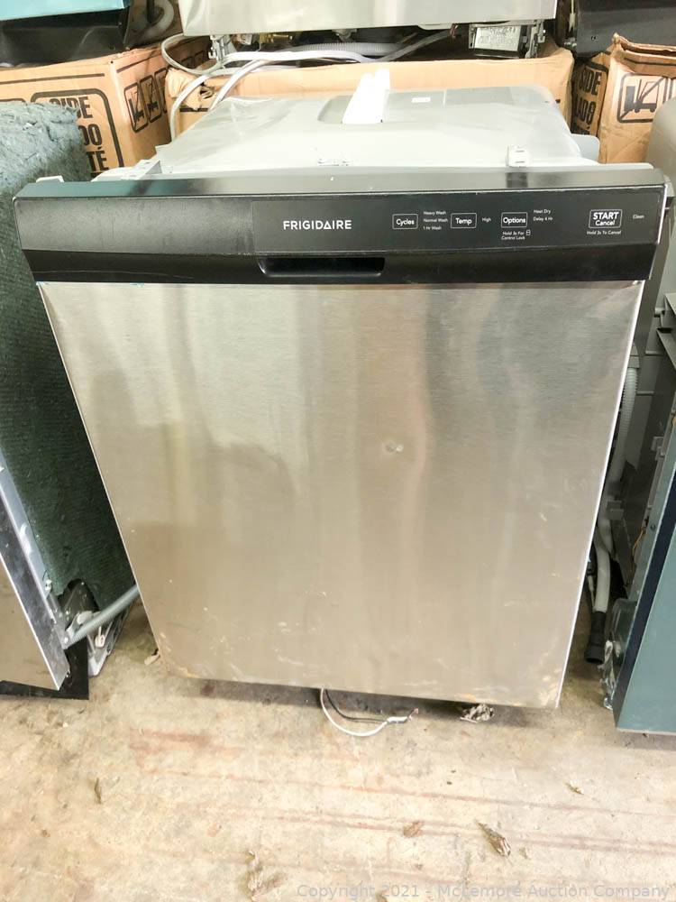 McLemore Auction Company Auction Refrigerator/Freezer, Ovens, Ranges