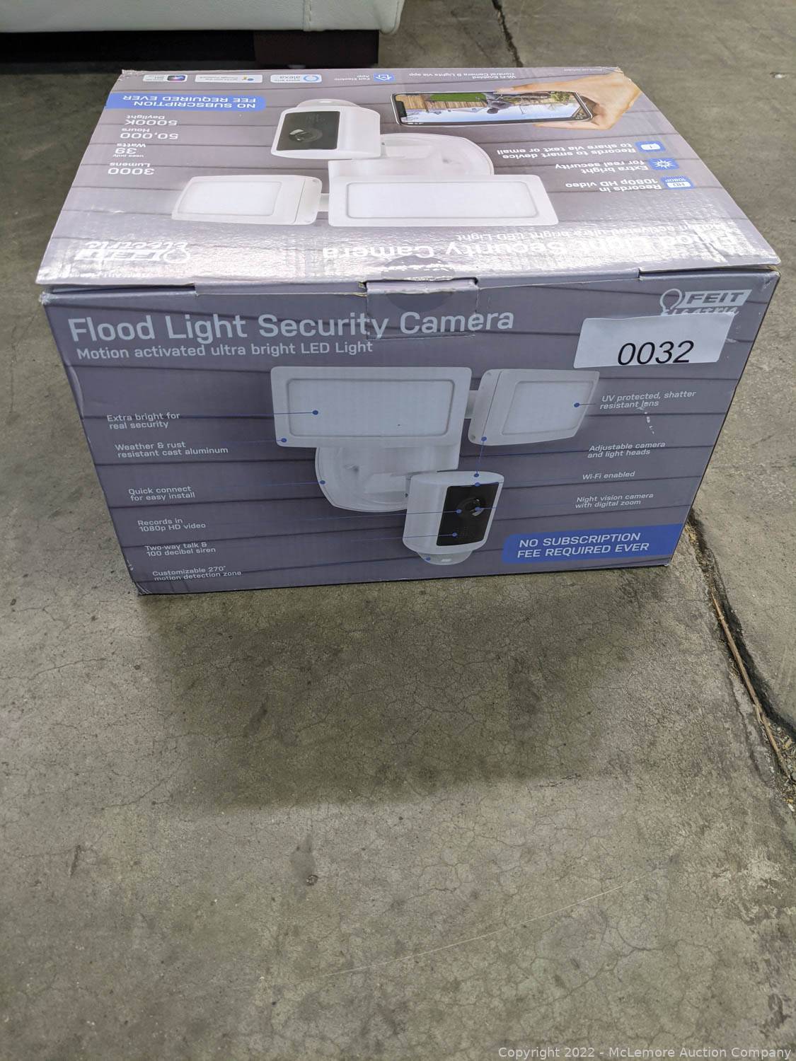 McLemore Auction Company Auction High End Reclining and Traditional