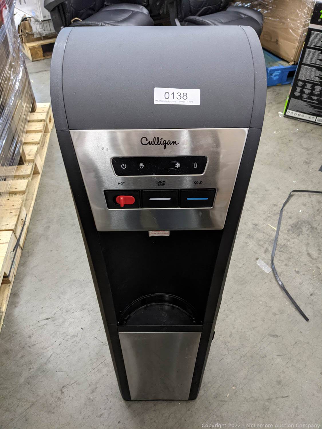 McLemore Auction Company Auction Industrial Shelving, Kohler Sinks