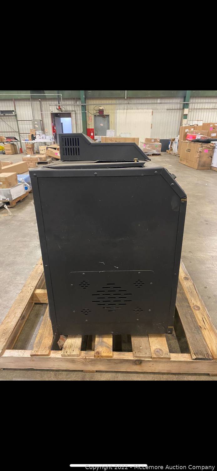 McLemore Auction Company Auction 26 Amaizablaze Corn Stoves in Three