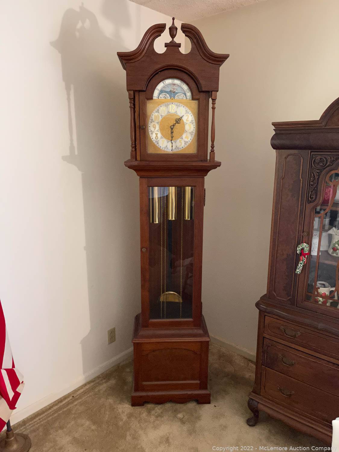 McLemore Auction Company Auction Collectibles, Vintage and Antique