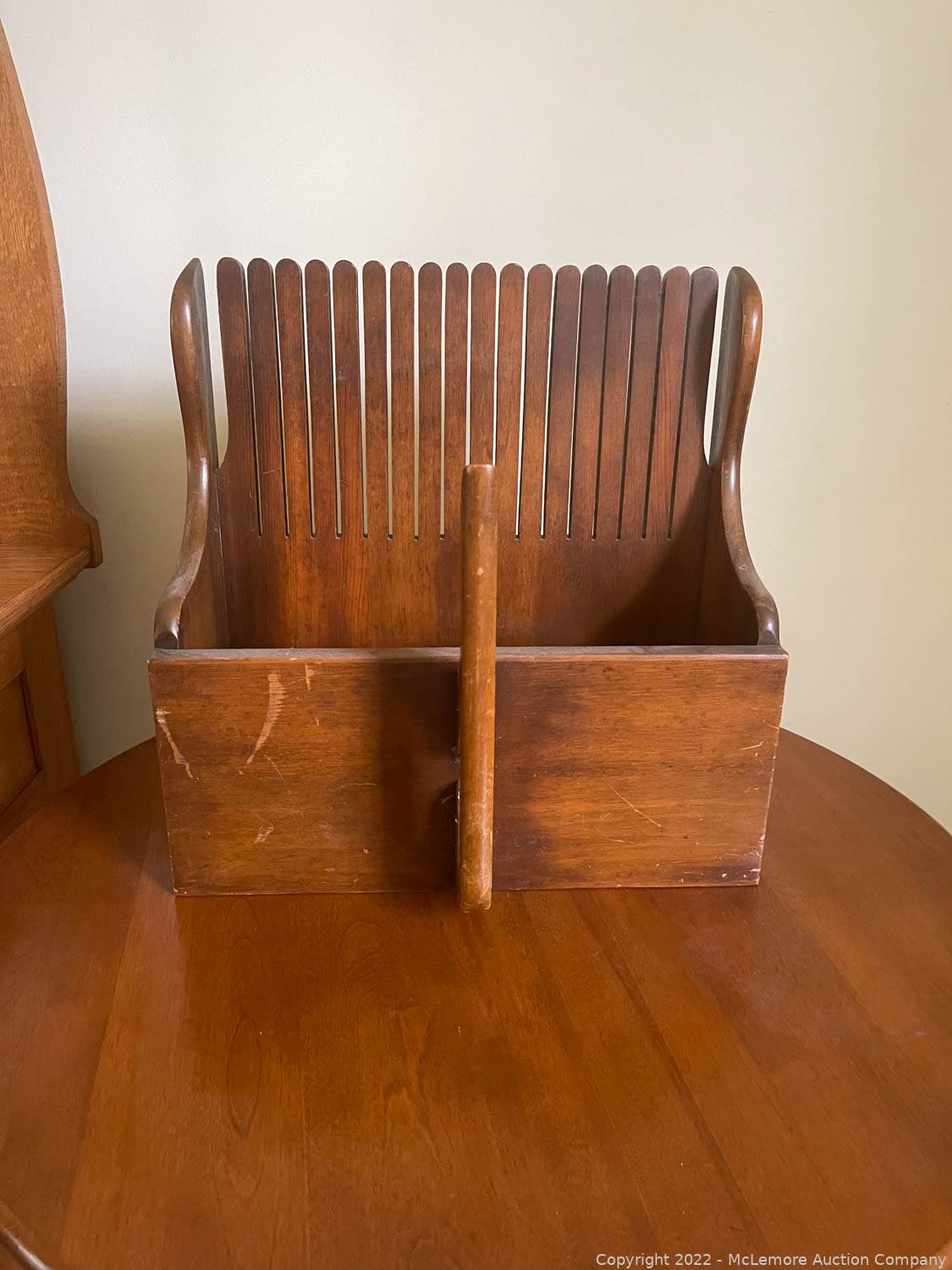 McLemore Auction Company Auction Collectibles, Vintage and Antique