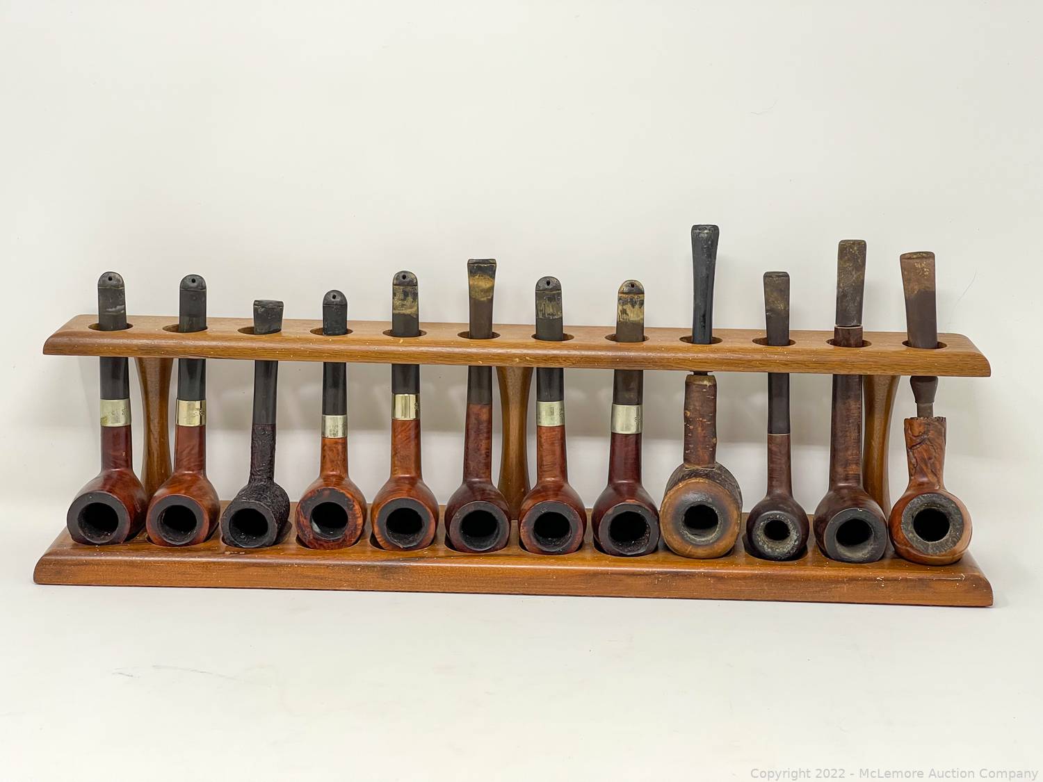 McLemore Auction Company Auction MCM Furniture, Antique Furniture