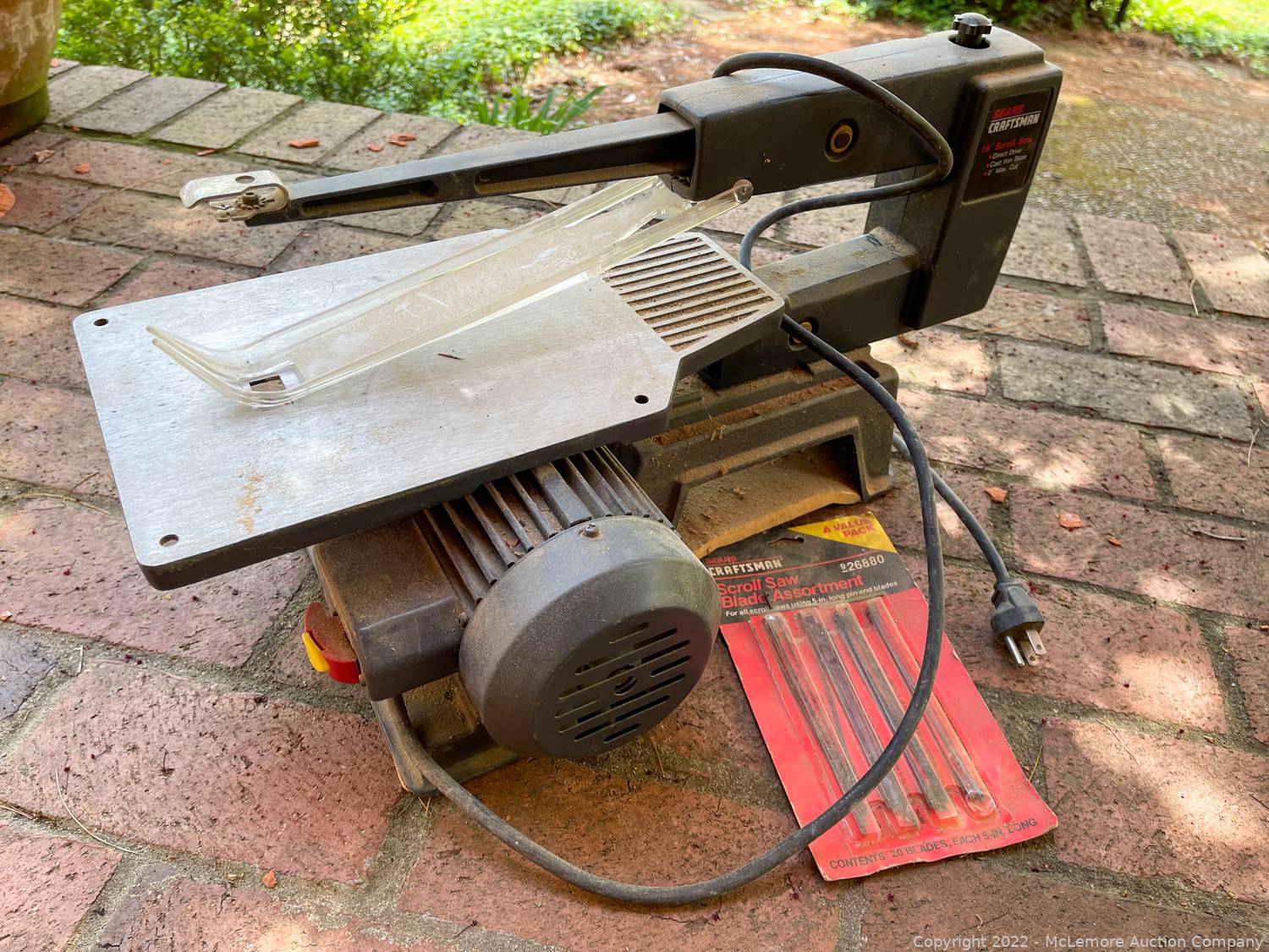 McLemore Auction Company Auction MCM Furniture, Antique Furniture