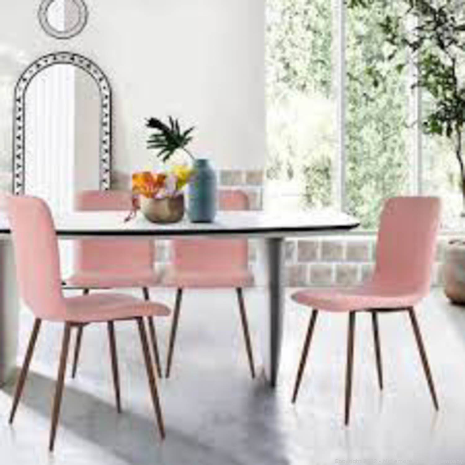 McLemore Auction Company Auction Chairs, Sectionals, Bedding Needs