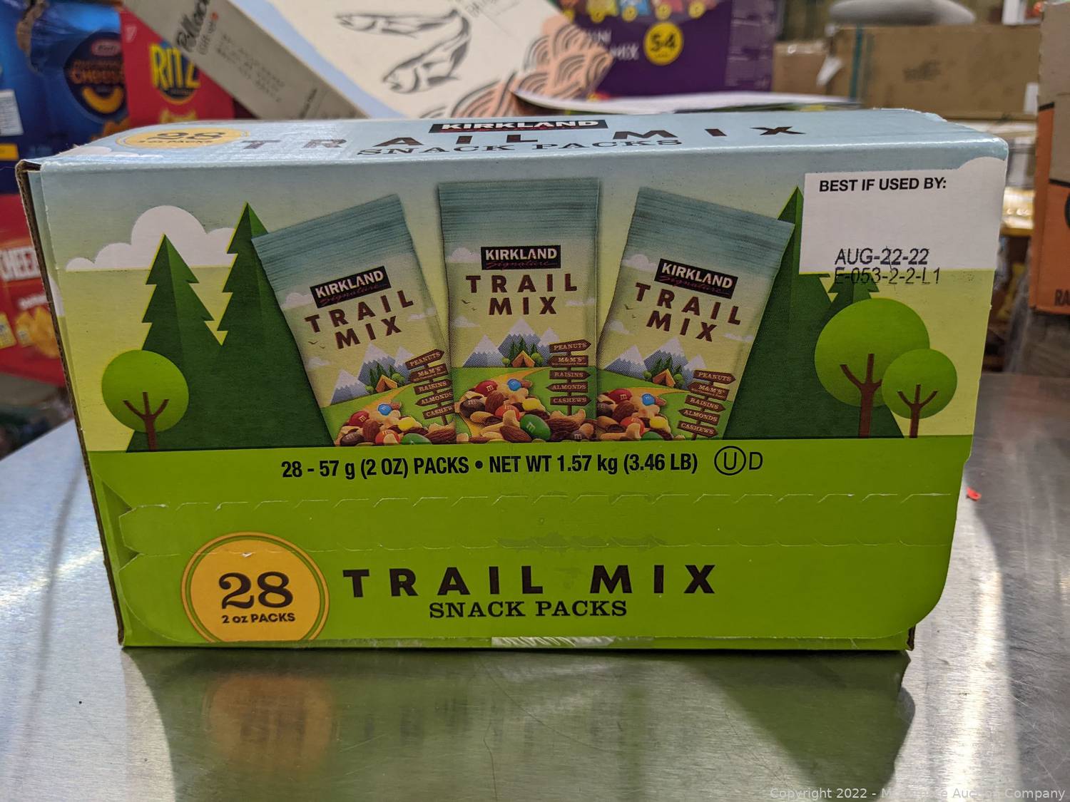 McLemore Auction Company Auction Pet, Grocery, Pantry and Home