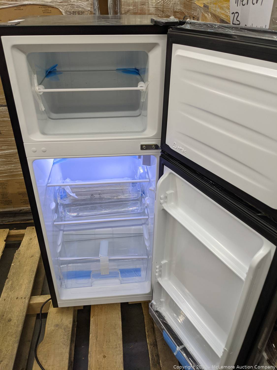 McLemore Auction Company Auction Premium Leather Seating Set, Fabric