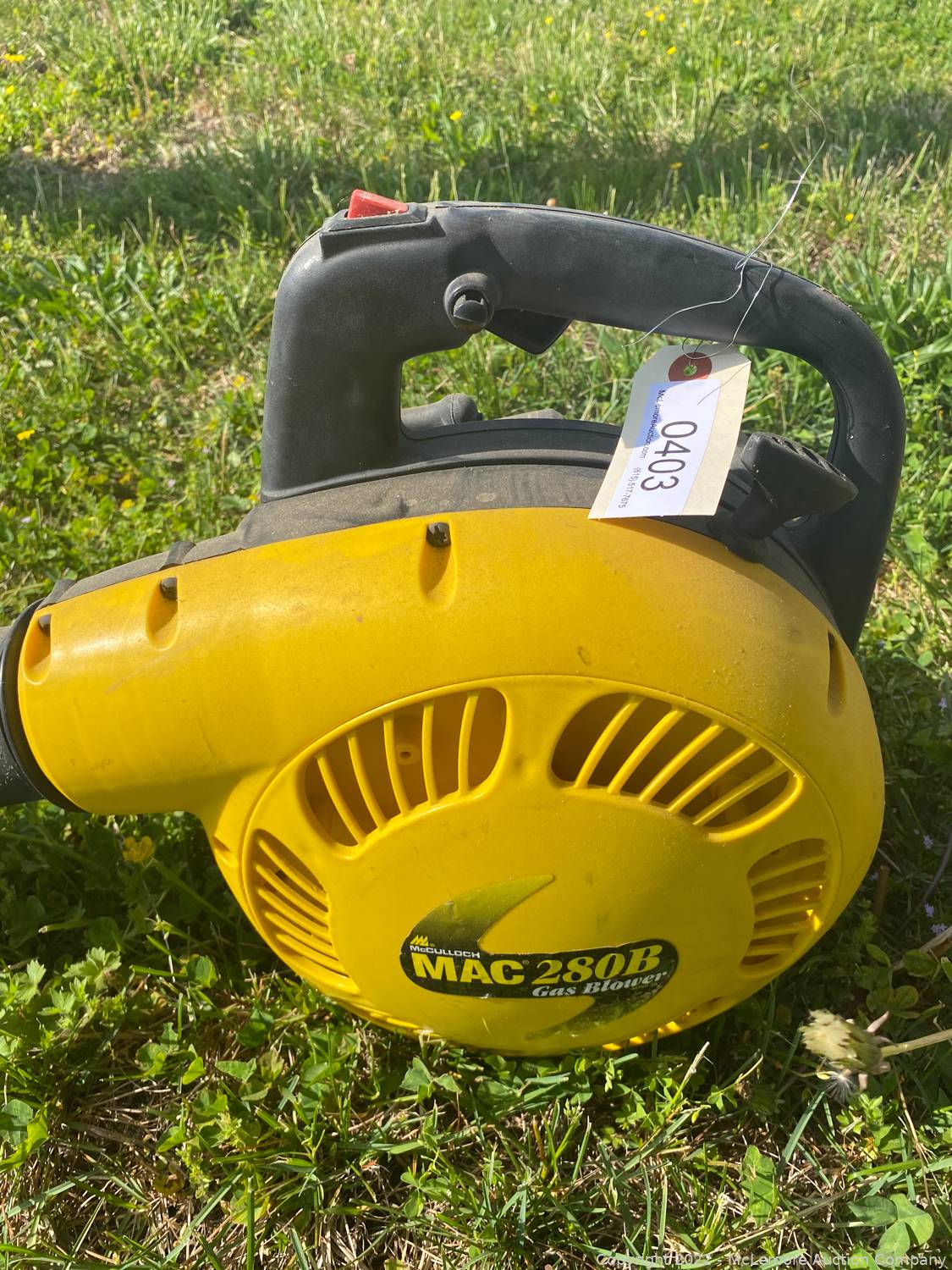 McLemore Auction Company Auction John Deere Riding Mower, Lawn and Garden Equipment, Mobility