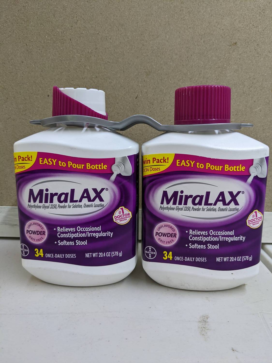 McLemore Auction Company Auction Pantry Goods, Household Goods, Pet