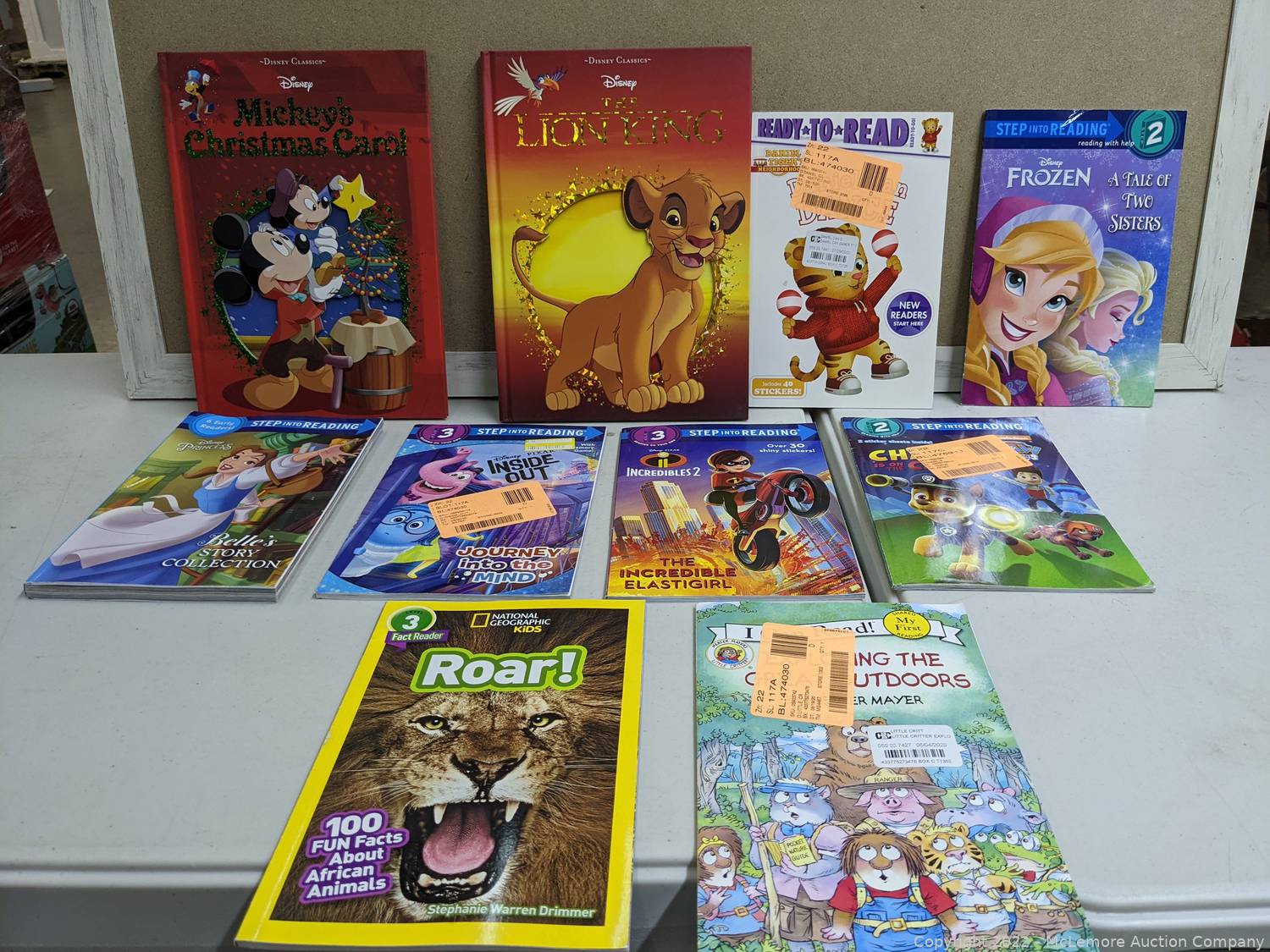 McLemore Auction Company Auction Pantry Goods, Household Goods, Pet Products and General