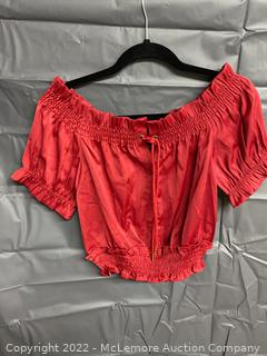 Romeo & Juliet Couture Chili Pepper Red Boho Ruffle Off Shoulder Peasant Crop Top, size S