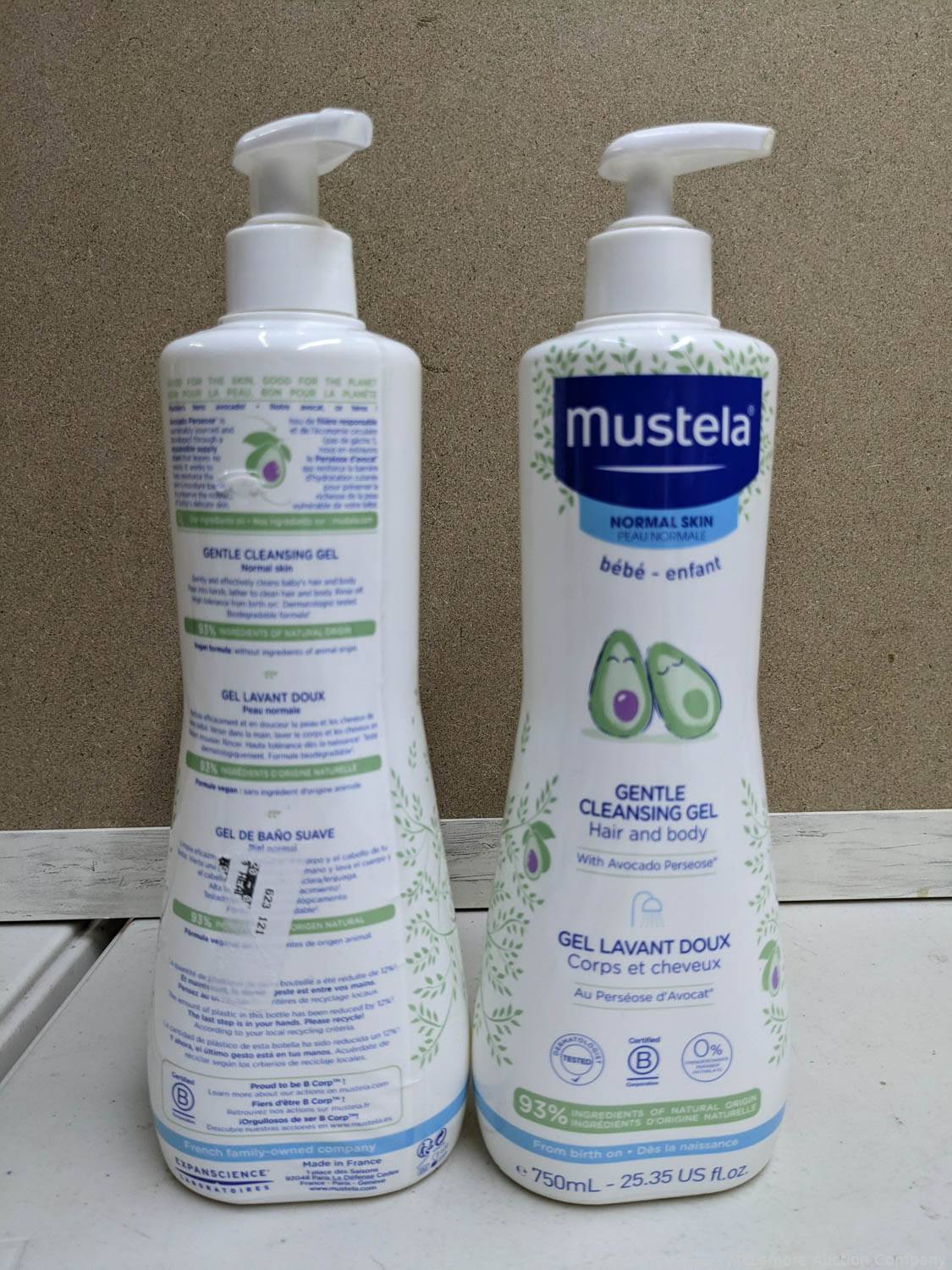 McLemore Auction Company - Auction: Household Goods, Outdoor and Indoor  Lighting, Garden and Work Gloves, Sharper Image Massagers, Health and  Beauty, Pet and Toys from the Large Wholesale Club You Love! ITEM: