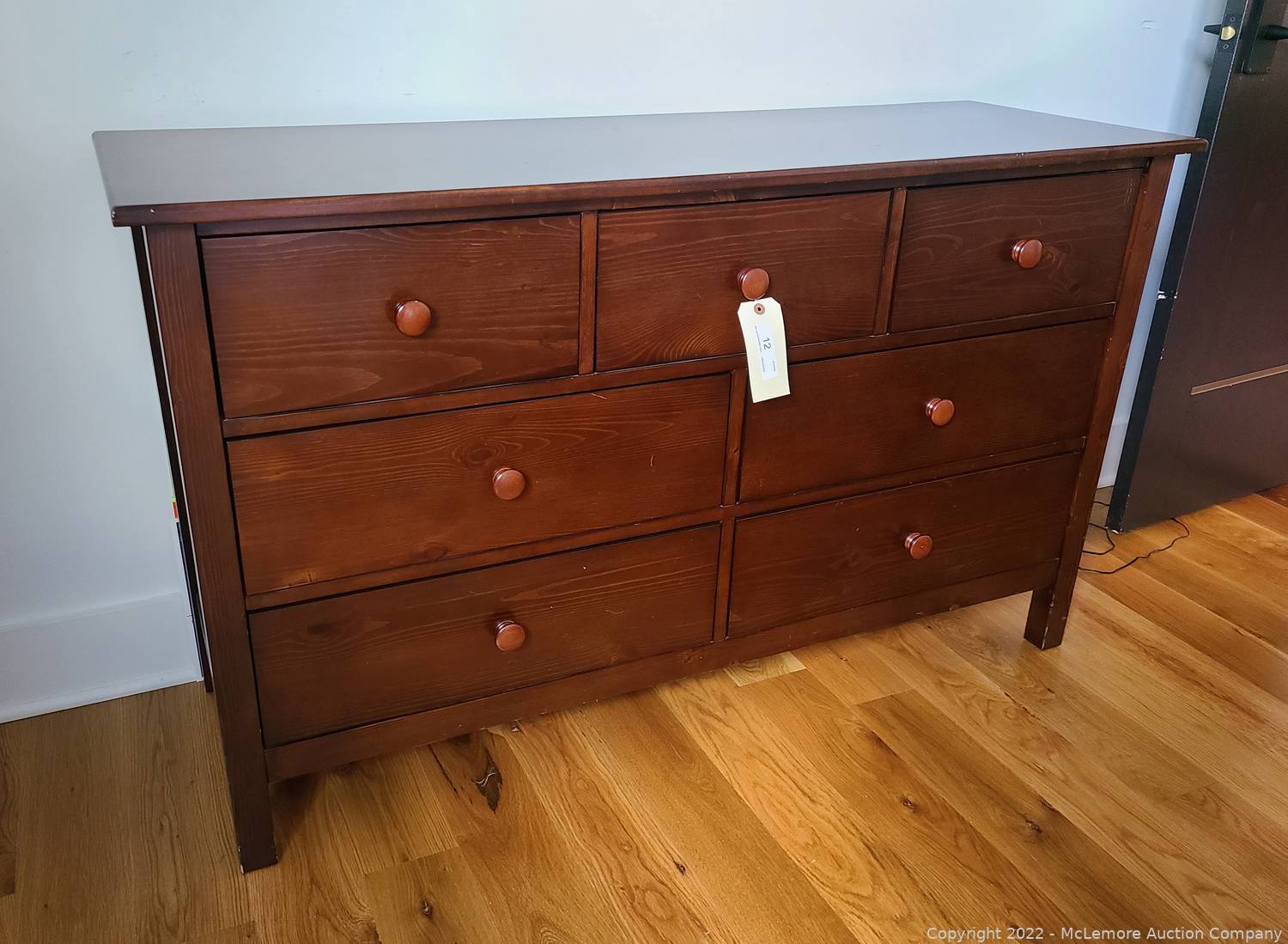 McLemore Auction Company Auction Assortment of Furniture, Rugs and