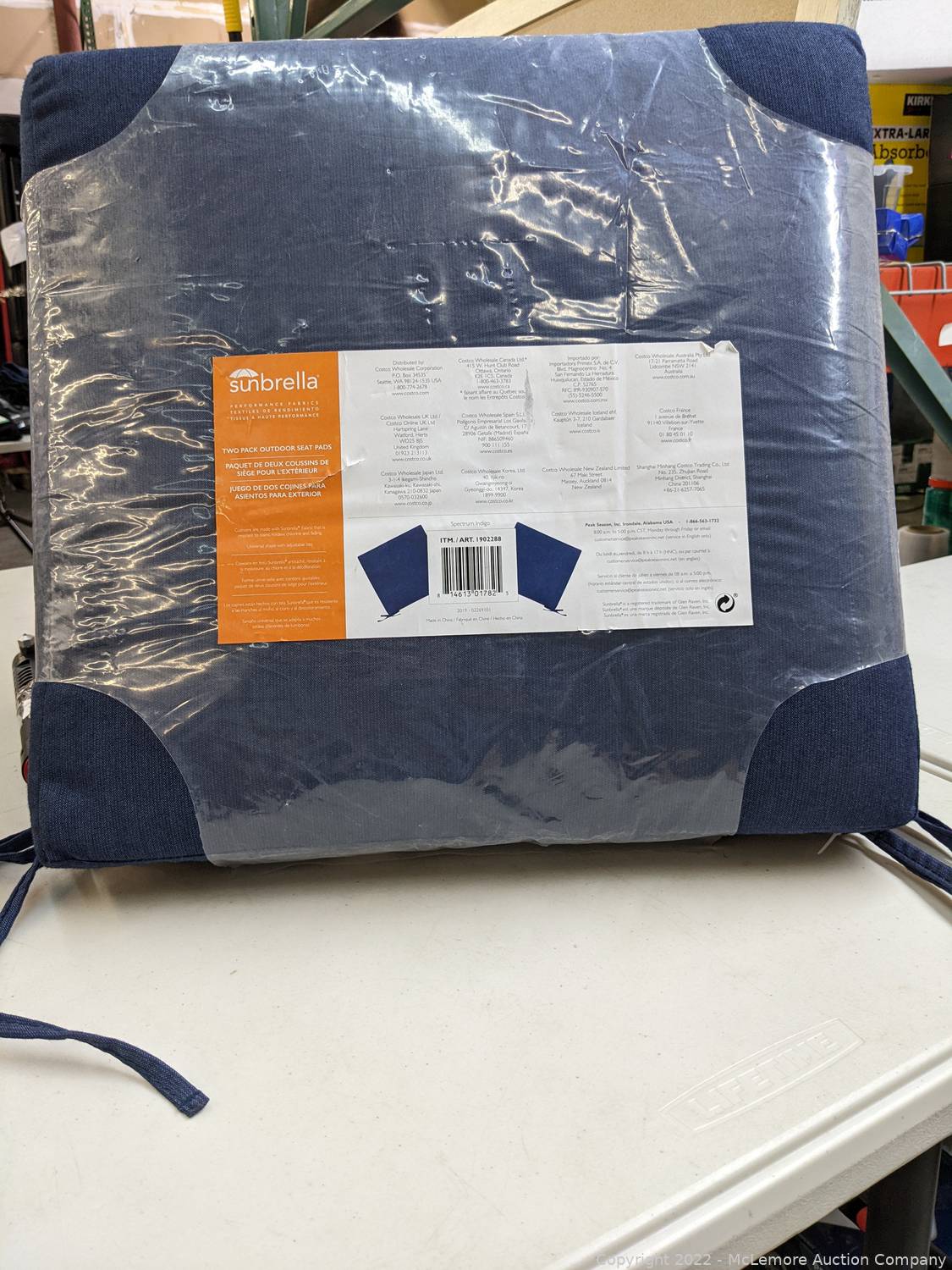 McLemore Auction Company Auction 300+ lots of Duracell batteries and