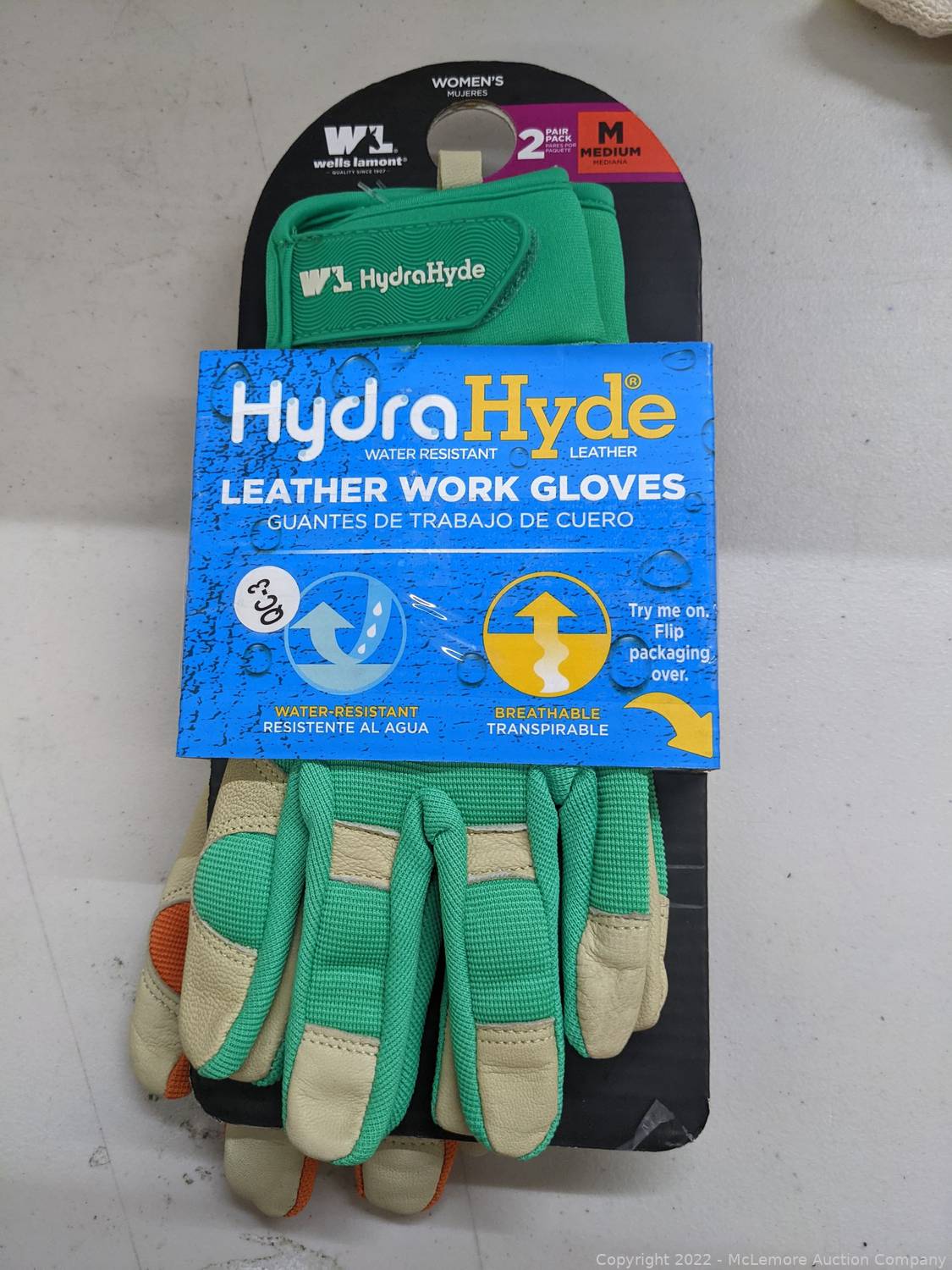 McLemore Auction Company Auction 300+ lots of Duracell batteries and