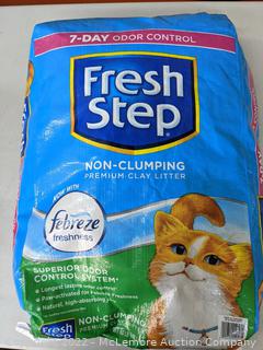 Fresh Step Non-Clumping Premium Clay Litter, 40 lbs (New)