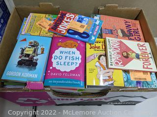 Box of Assorted Kids books !!150+ BOOKS!! (New)