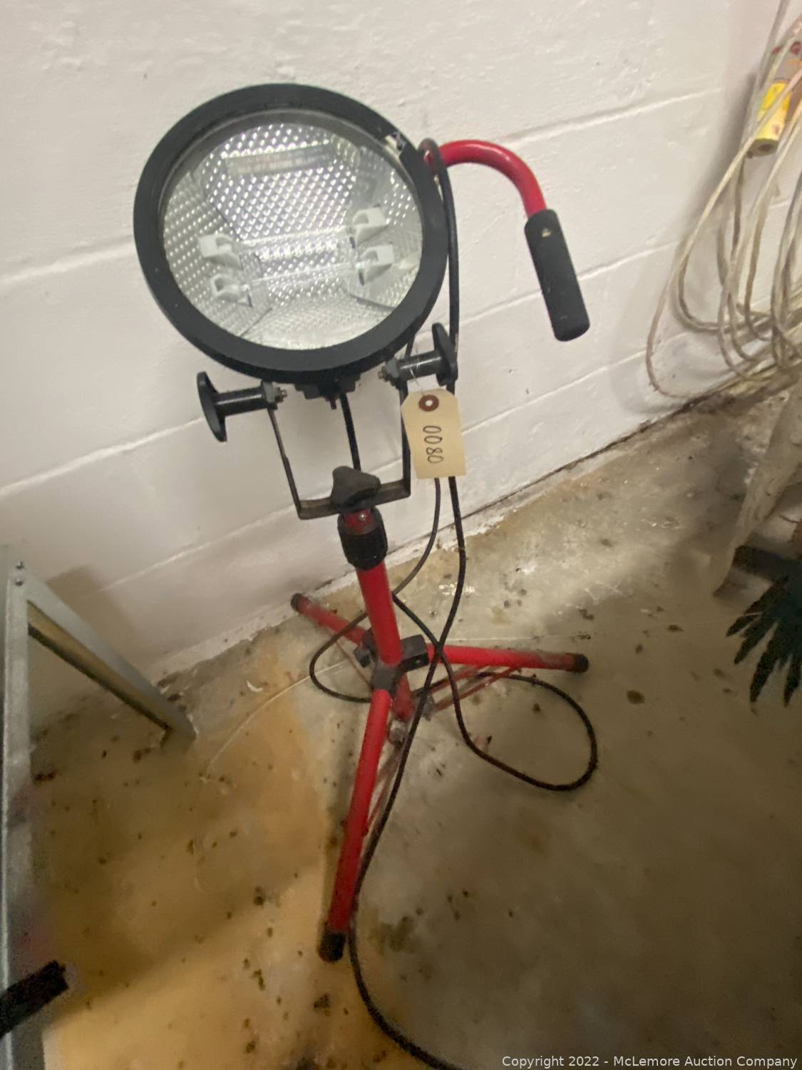 McLemore Auction Company Auction Furniture, Art, Pool Table