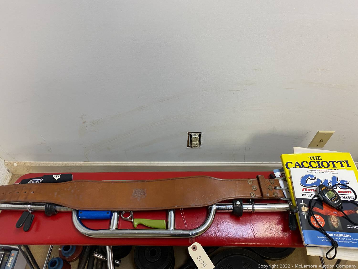 McLemore Auction Company Auction Furniture, Art, Pool Table