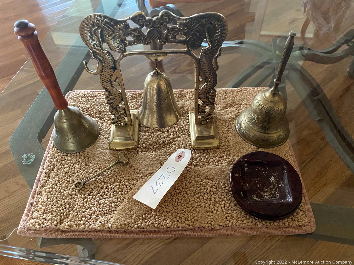 McLemore Auction Company Auction Furniture, Art, Pool Table