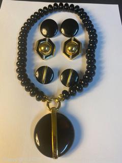 Black Beaded Fashion Jewelry Necklace w/3 Pairs of Pierced Earrings.