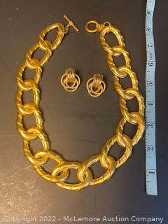 Anne Klein Chunky Link Necklace & a pair of Pierced Earrings.