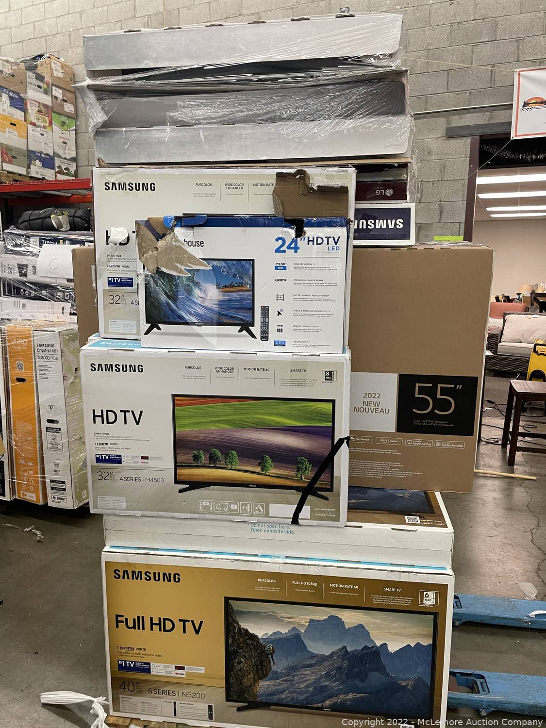 McLemore Auction Company Auction High End LED TVs and Wholesale