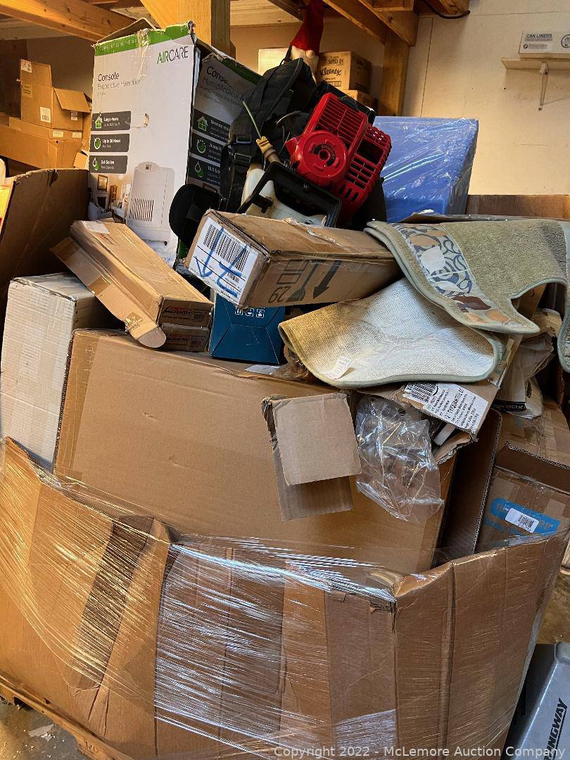 McLemore Auction Company Auction Wholesale Pallets, Chairs, Lawn