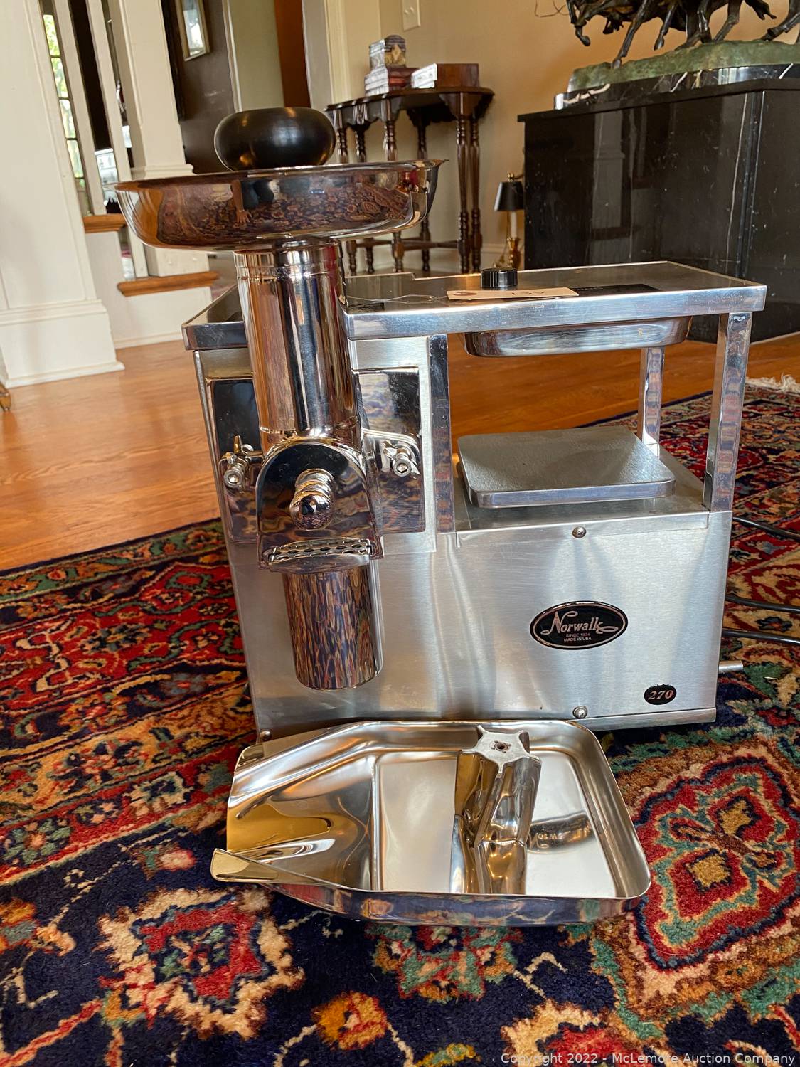 McLemore Auction Company Auction Antique Furniture, Grandfather