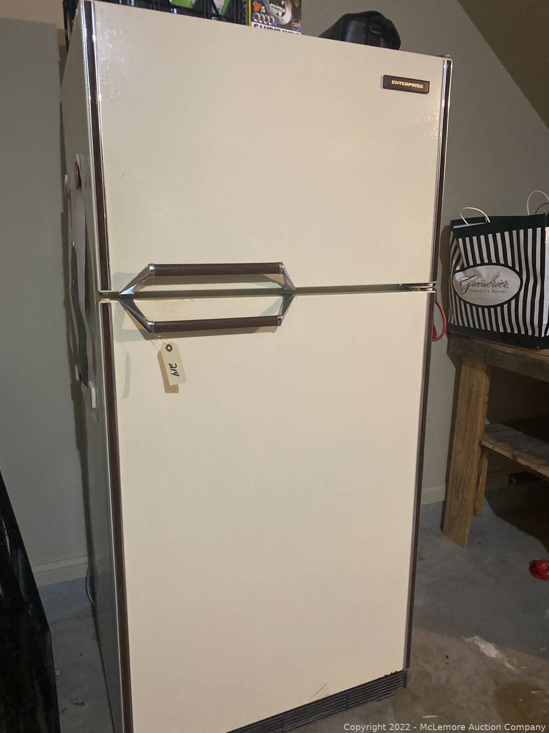 McLemore Auction Company Auction Elvis Presley Memorabilia, Vintage