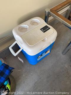 Igloo Blue Cooler (ice cube cooler)