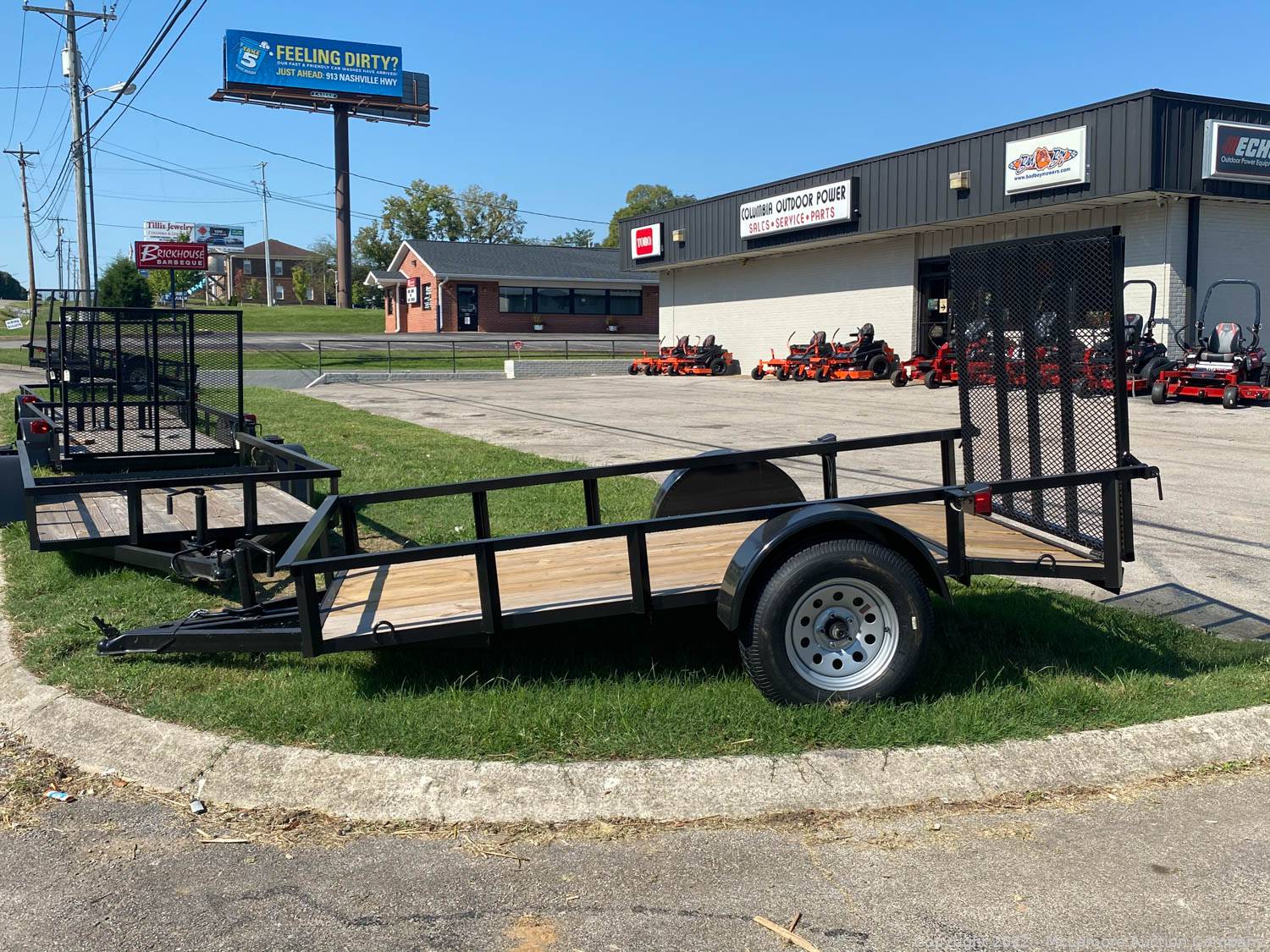 McLemore Auction Company Auction Columbia Outdoor Power Inventory