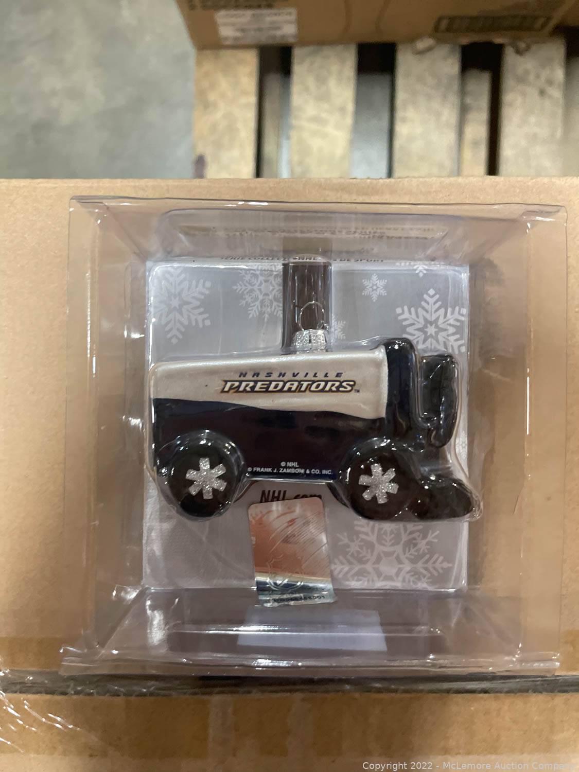 McLemore Auction Company - Auction: Team Tailgating, Team Apparel and