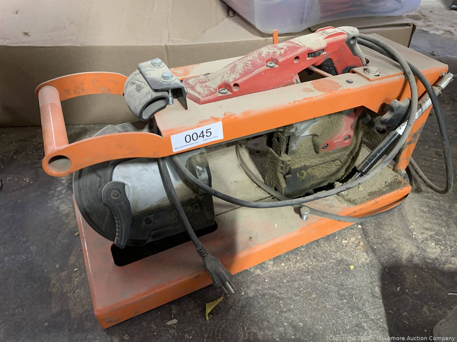 McLemore Auction Company Auction Enclosed Trailer, Building