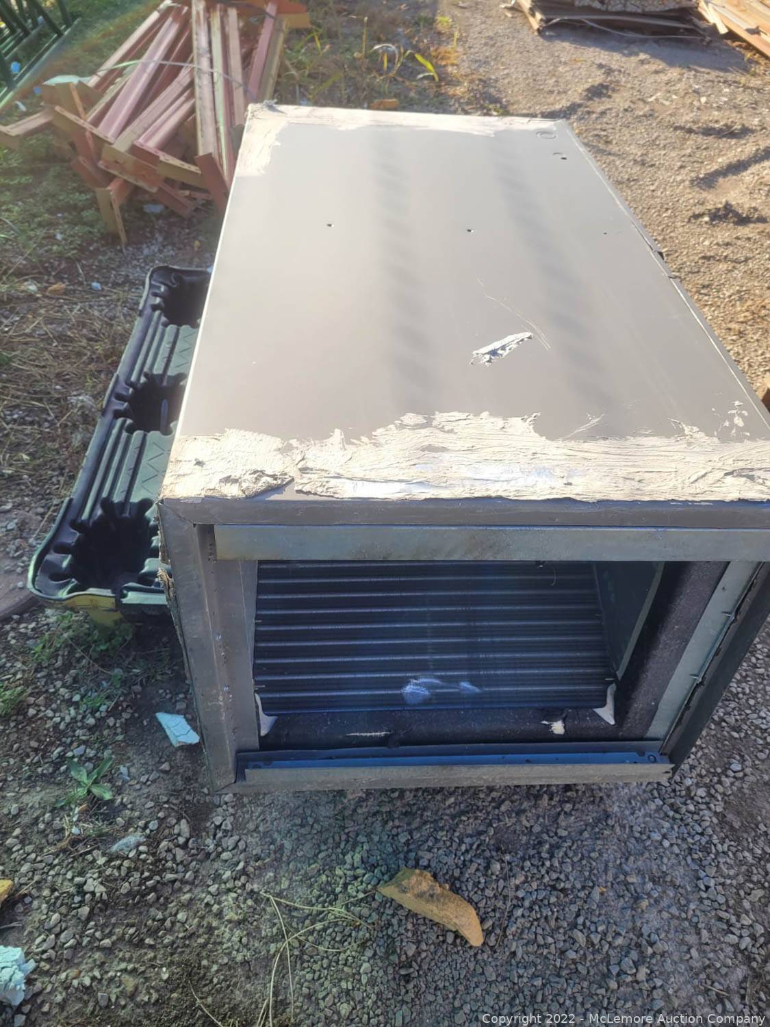 McLemore Auction Company Auction New and Used HVAC Units and Air Handlers, Microwaves, Ranges