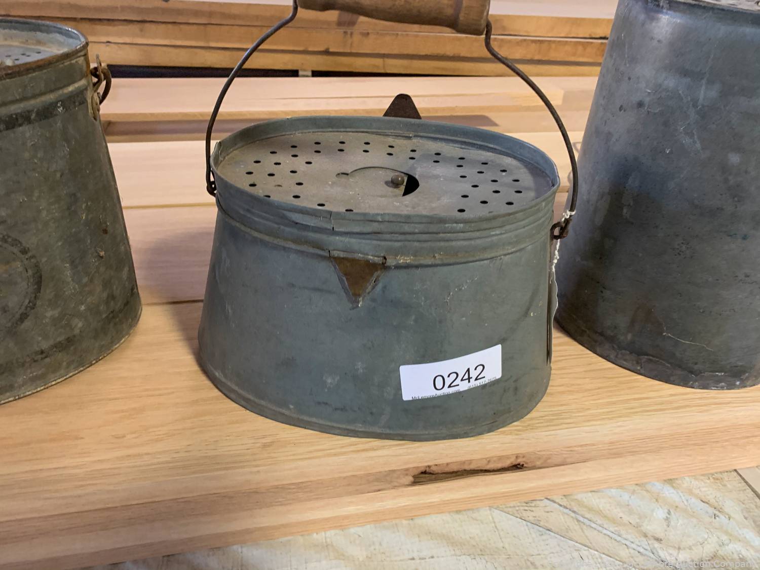 McLemore Auction Company Auction Antique Fishing Lures, Antique