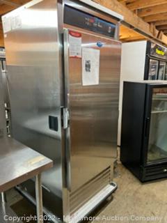 FWE Convertible Refrigerator/Freezer