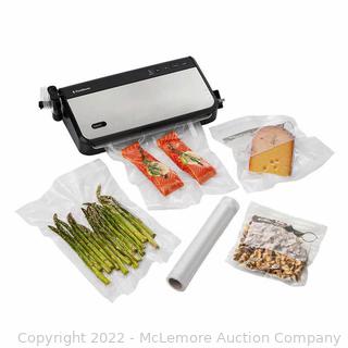 FoodSaver Vacuum Sealing System with Handheld Sealer Attachment -4 Settings: Dry, Moist, Pulse, Sous Vide - Starter Kit with Roll & Bags (New - Open Box)