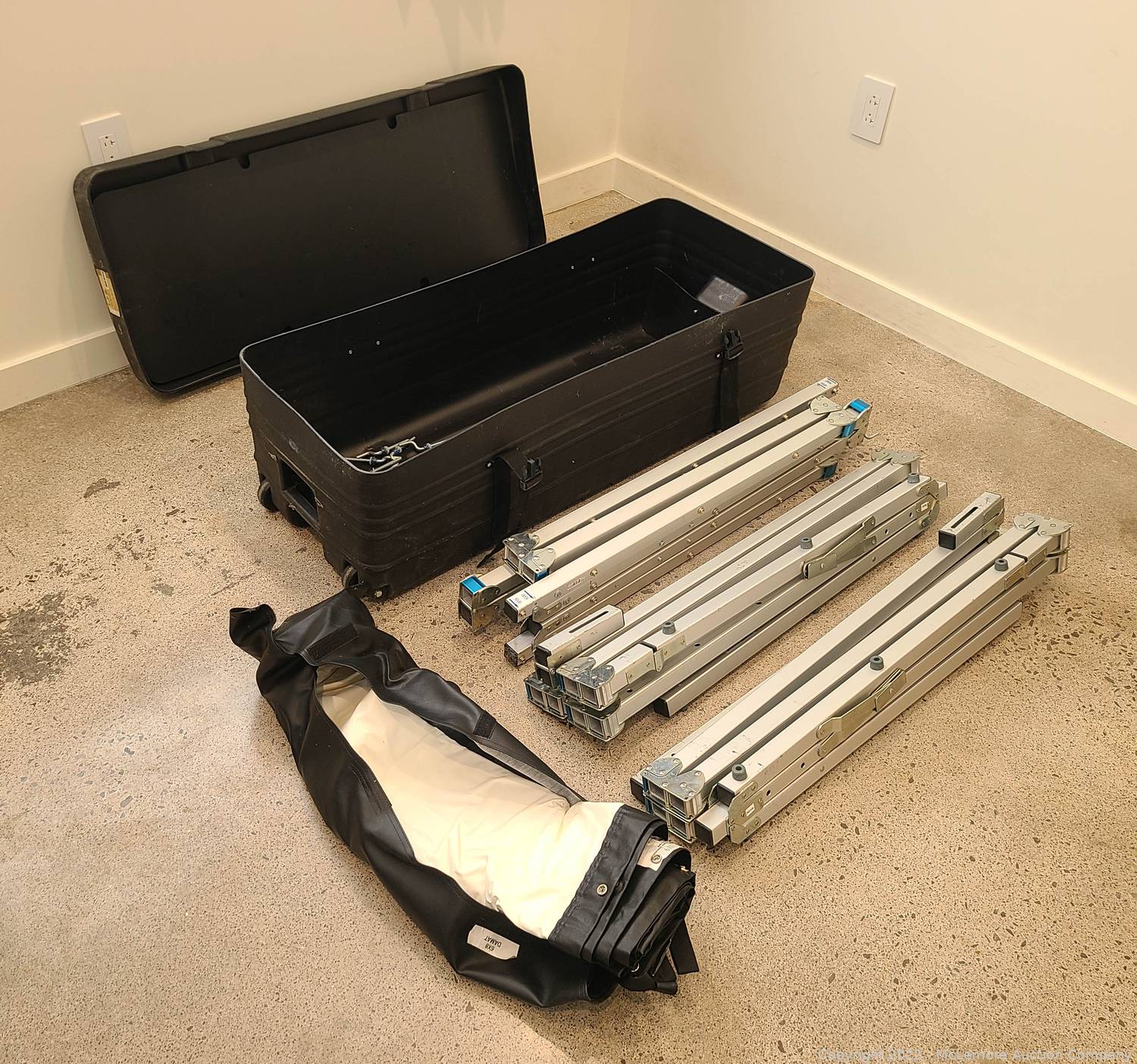 McLemore Auction Company Auction Stage Panels, Pipe and Drape, Large