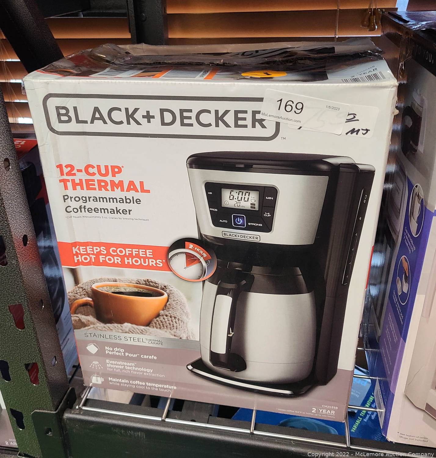 McLemore Auction Company Auction Guitars, Musical Instruments