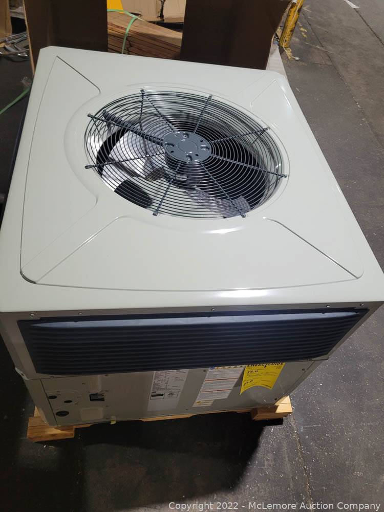 McLemore Auction Company Auction HVAC Package Units Both Electric