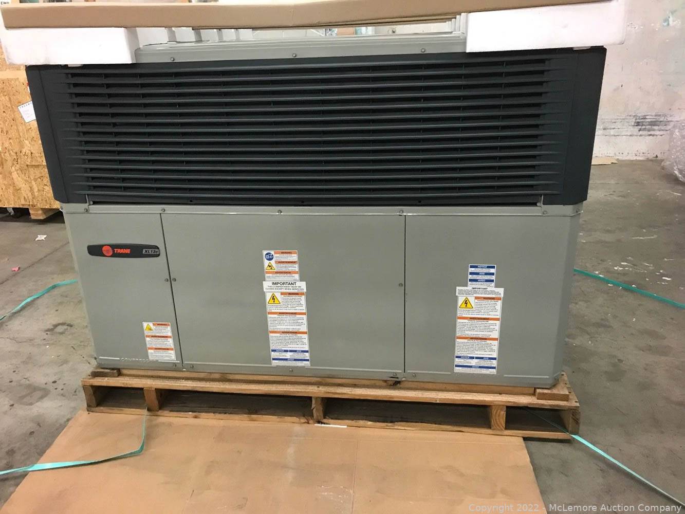 McLemore Auction Company Auction HVAC Package Units Both Electric