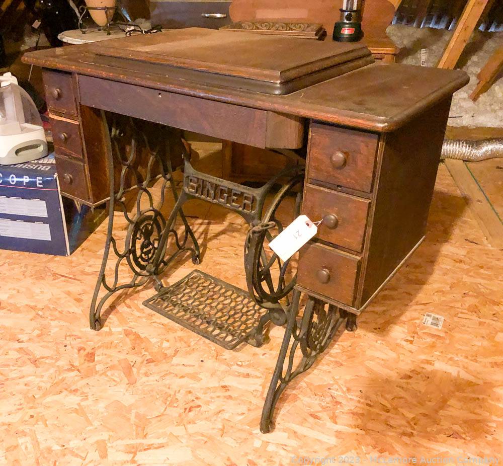 McLemore Auction Company Auction Home Furniture, Patio Furniture