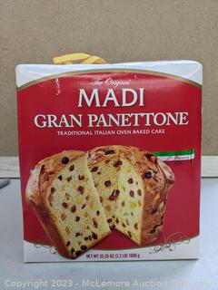 Classic Madi Gran Panettone Cake (New - Damaged Box)