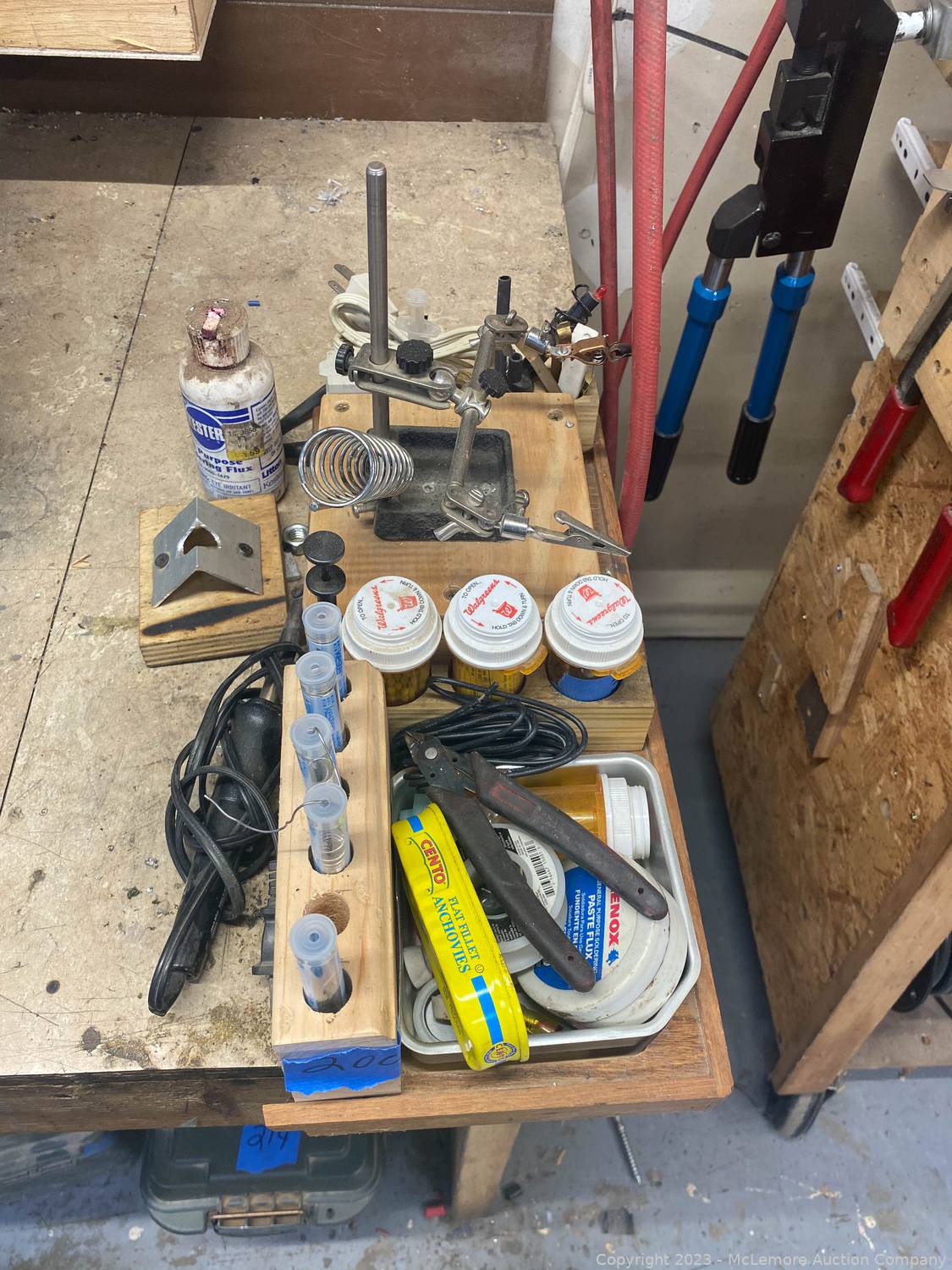 McLemore Auction Company Auction 3 Boats, Boat Engine Hoist, Yard