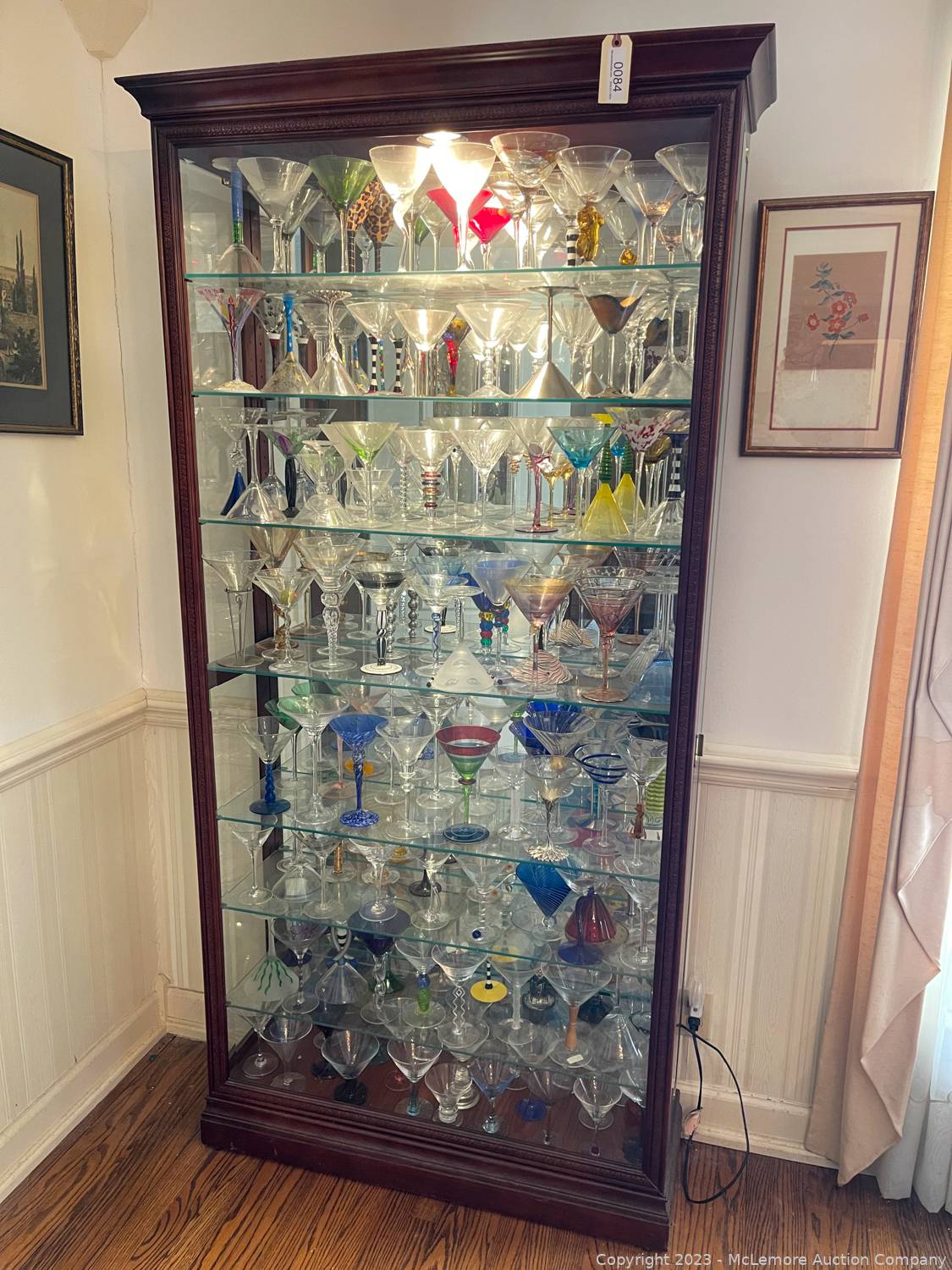 McLemore Auction Company Auction Musical Instruments, High End